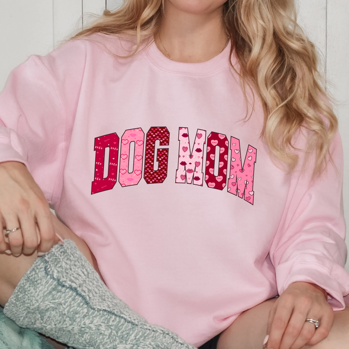 Dog Mom Crewneck - Bully Love Boutique