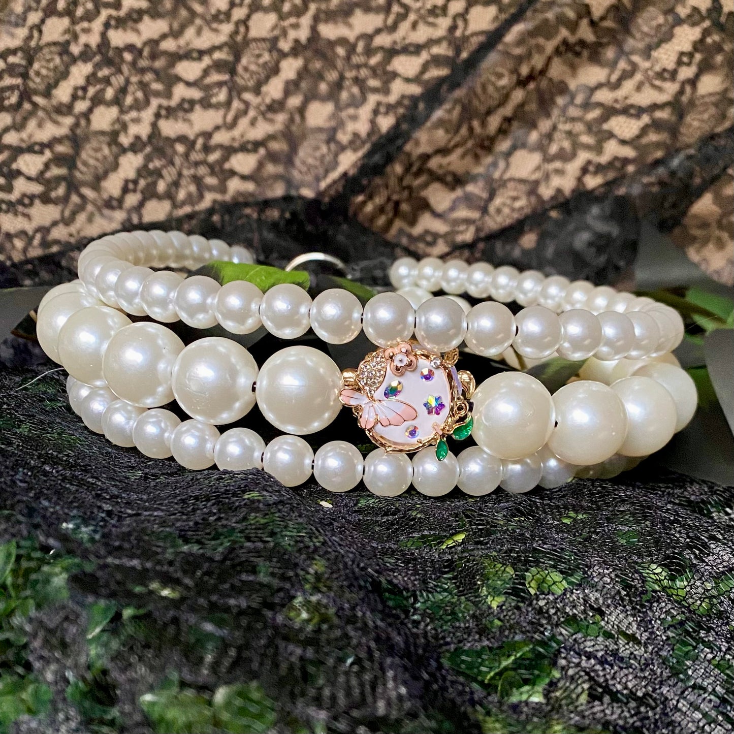 Victorian Rose 3 String Beaded Collar