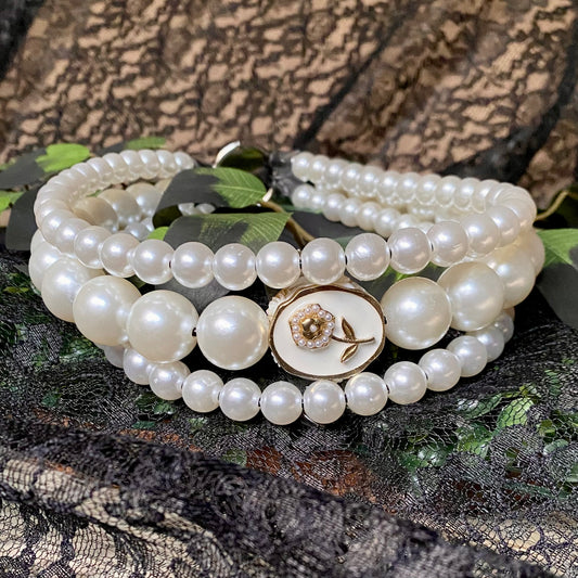 Victorian Rose Ivory 3 String Beaded Collar