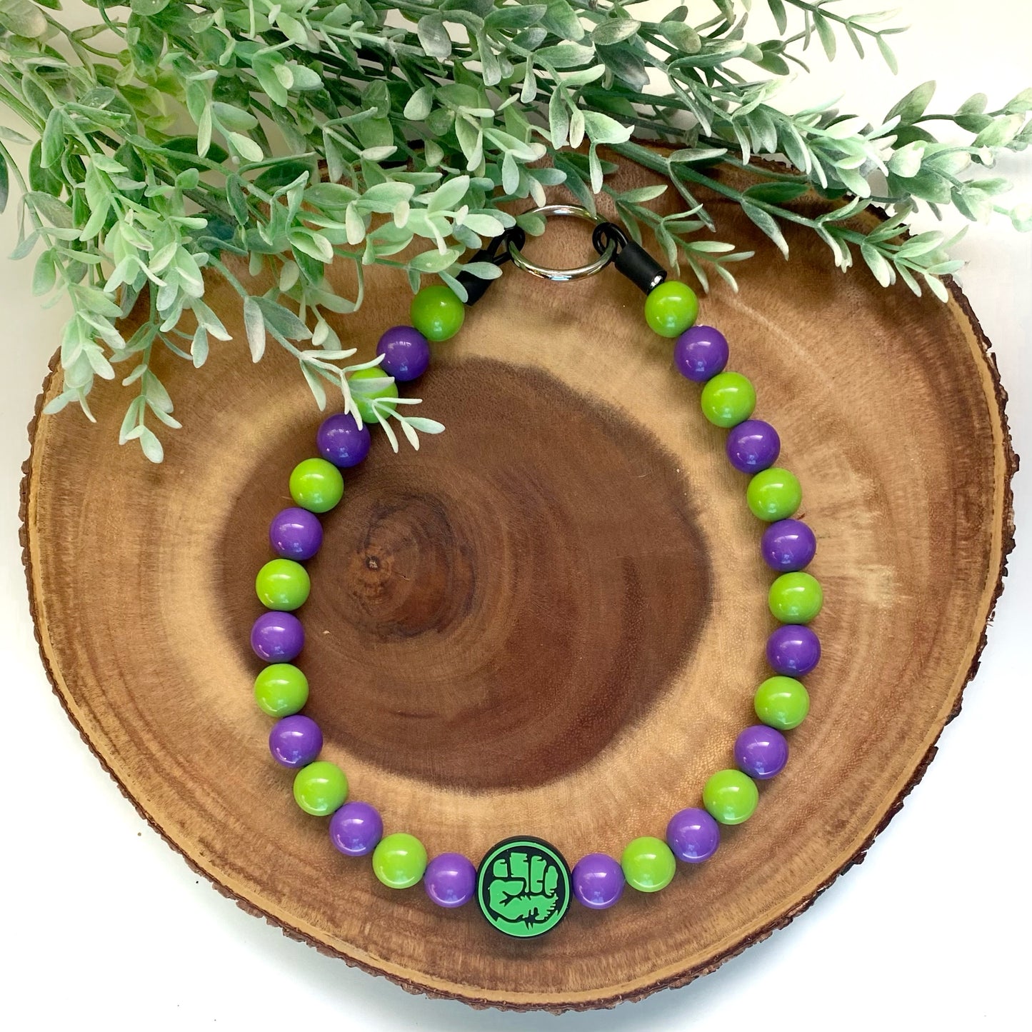 Hulk Beaded Collar