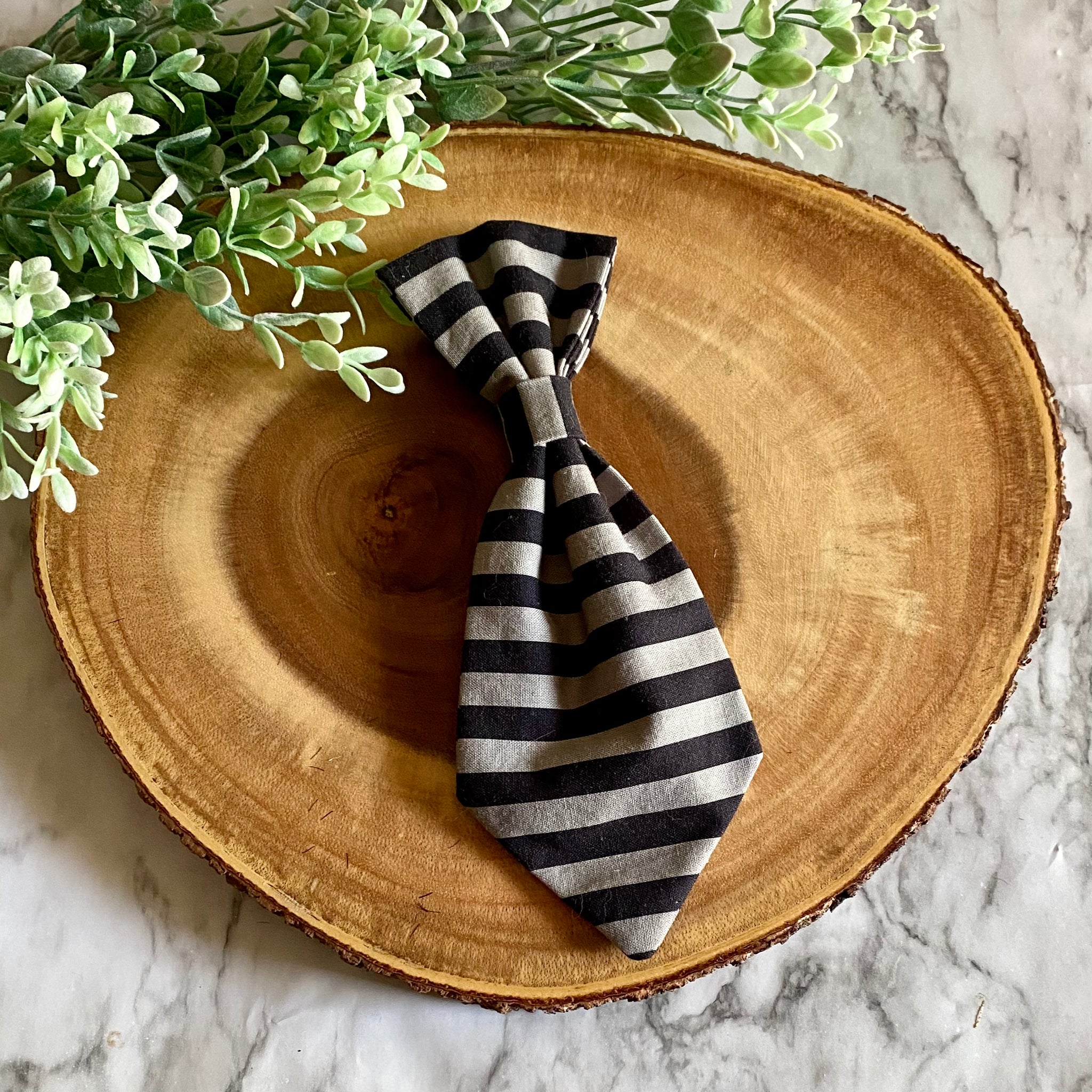 Tie Mock Up